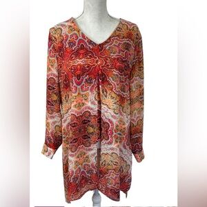 Chico’s chiffon layered tunic shirt with attached top underneath. Flyaway M or L